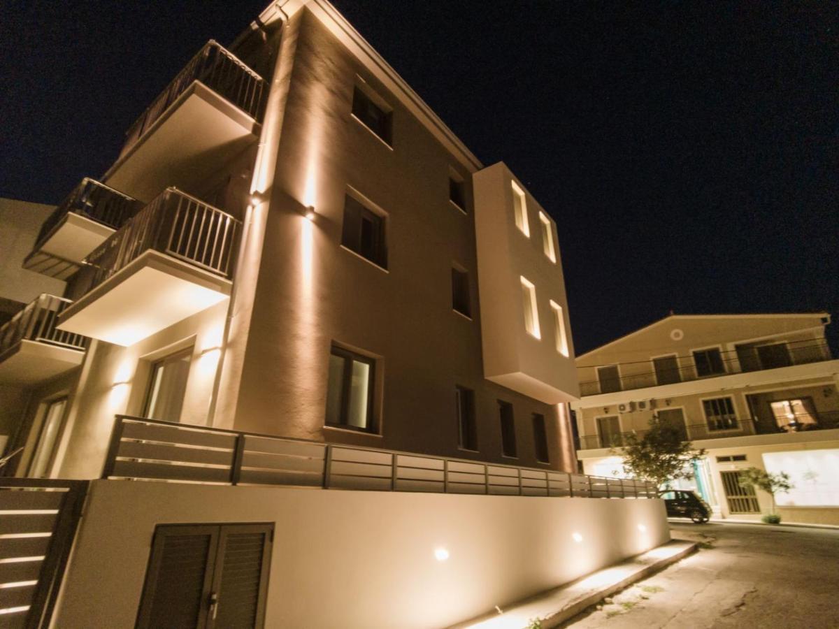 Meraviglia Residence - Amethyst Apartment أرغوستولي المظهر الخارجي الصورة