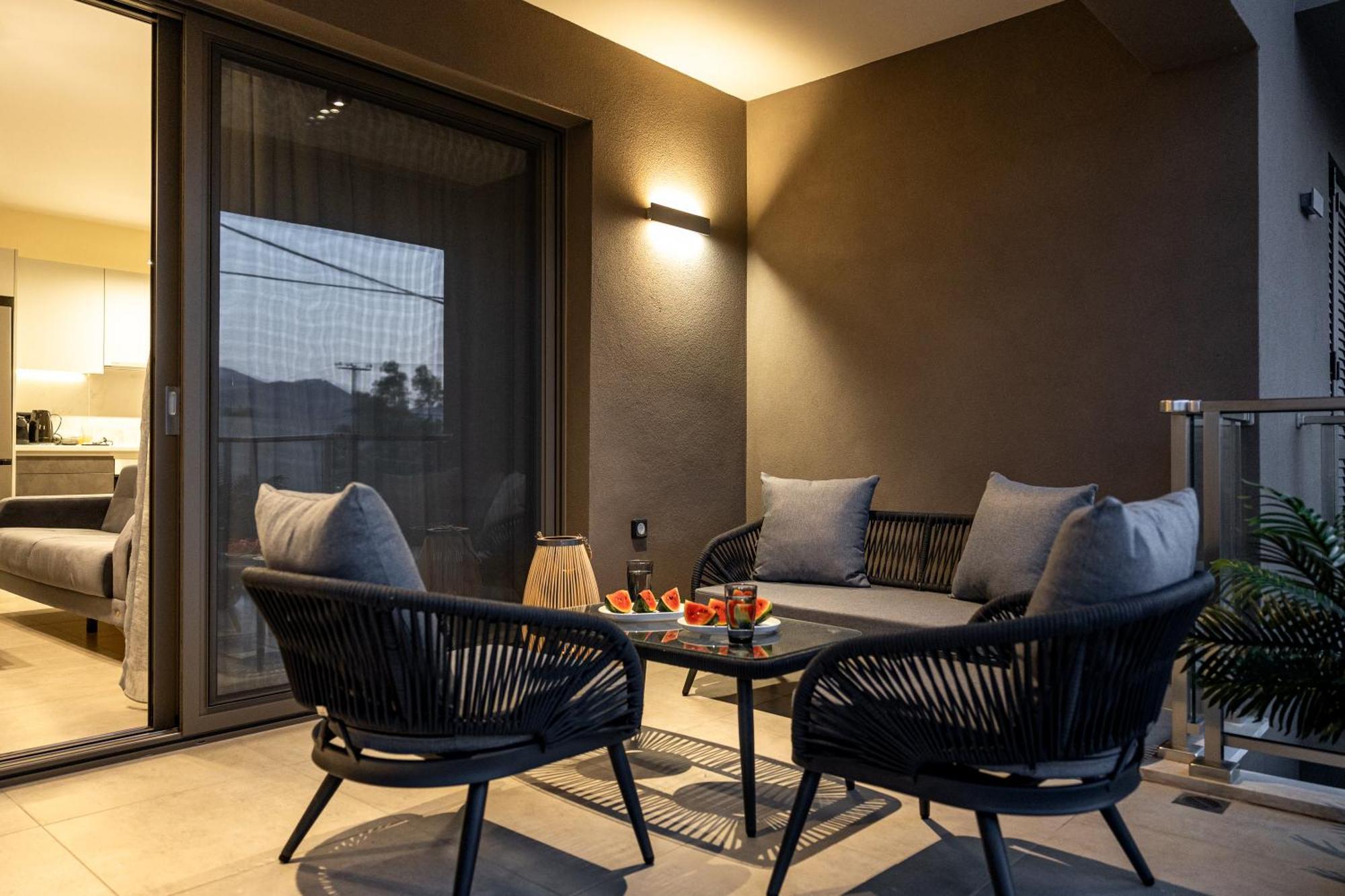 Meraviglia Residence - Amethyst Apartment أرغوستولي المظهر الخارجي الصورة